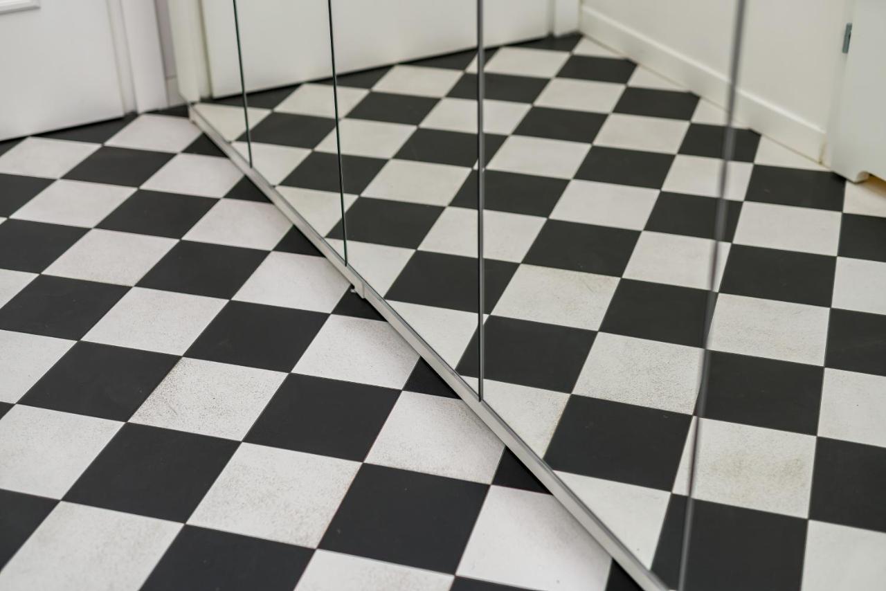 Apartment Poznan Mtp Chelmonskiego By Noclegi Renters Eksteriør bilde