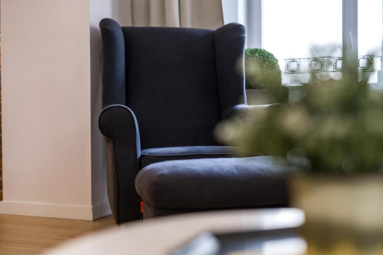 Apartment Poznan Mtp Chelmonskiego By Noclegi Renters Eksteriør bilde