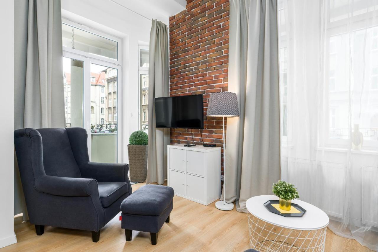 Apartment Poznan Mtp Chelmonskiego By Noclegi Renters Eksteriør bilde