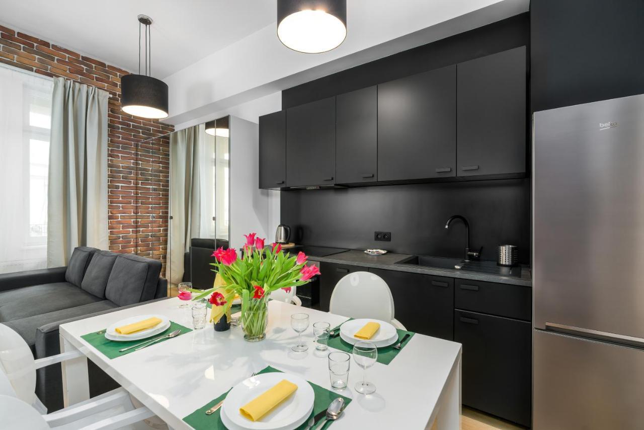 Apartment Poznan Mtp Chelmonskiego By Noclegi Renters Eksteriør bilde